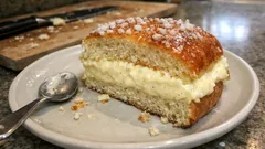 Tarte tropézienne fatta in casa: brioche soffice e crema alla vaniglia facile da stendere